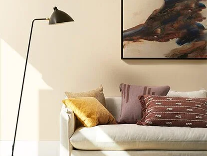 Haubstadt Paint & Flooring carries Regal® Select paint in the Haubstadt, IN area